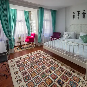 Duru Estambul