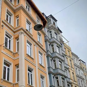 Ozkaya Galata Estambul